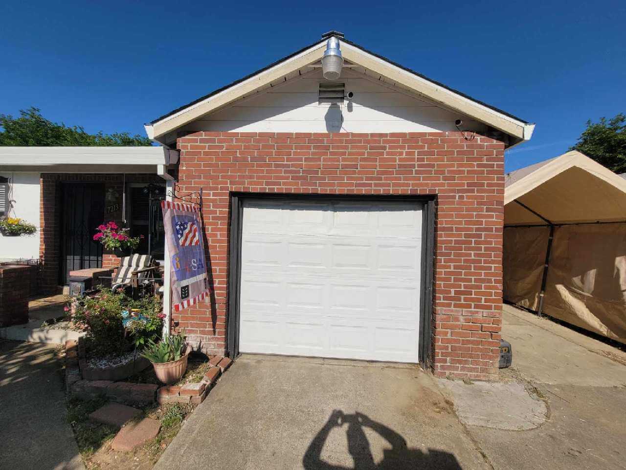 Bryan Garage Door – Before