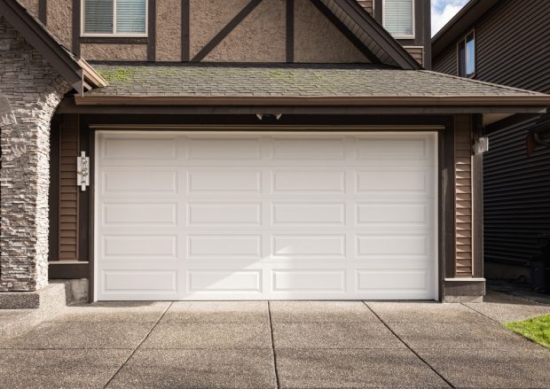 5 Simple Ways to Enhance Your Home’s Curb Appeal with Garage Door Upgrades
