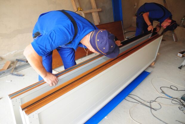 Is It Time to Replace Your Garage Door? 7 Signs You Shouldn’t Ignore